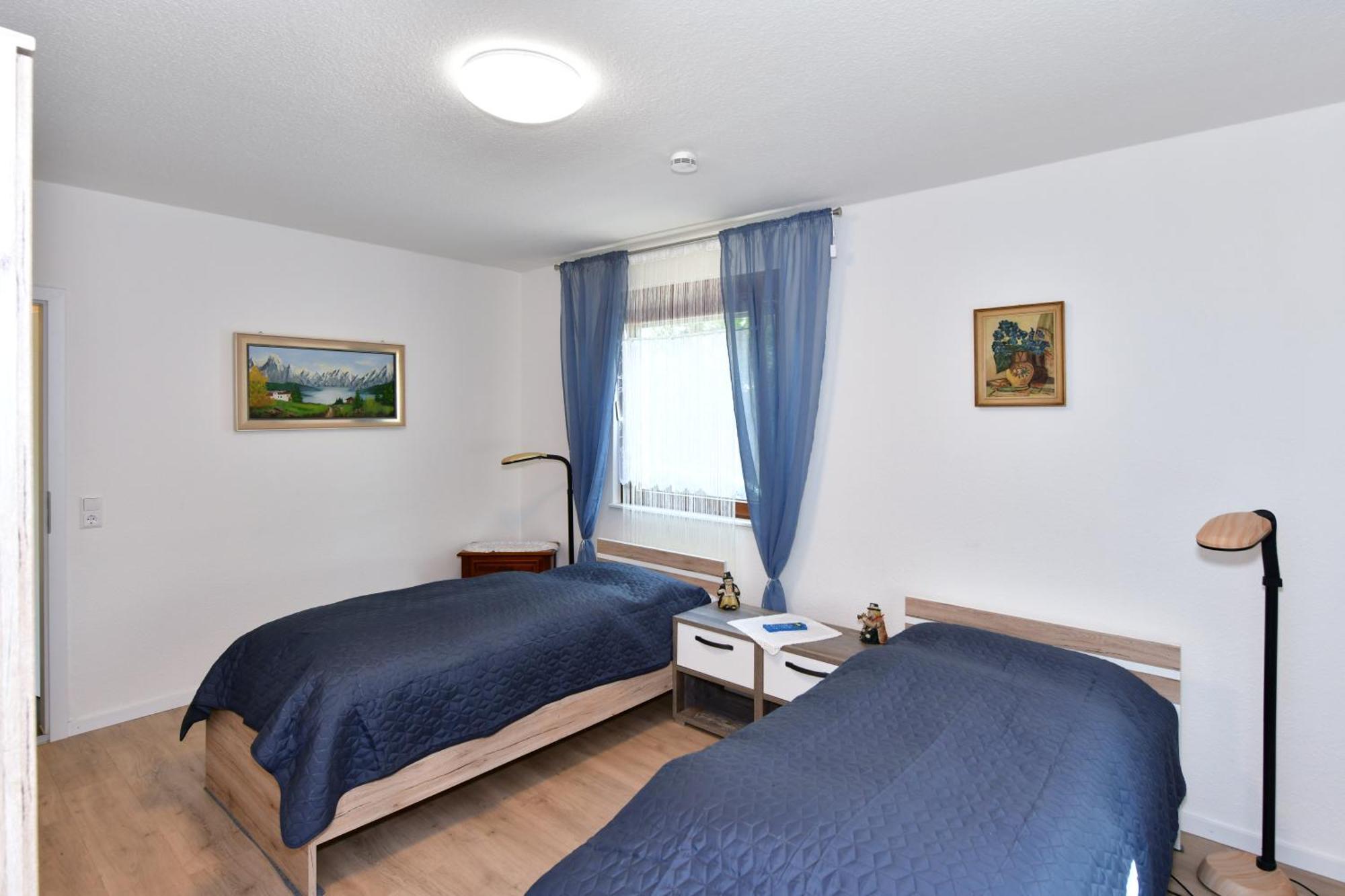 Gaestehaus In Schopfheim, 20 Km Zur Schweiz-Basel, Direkte S-Bahnverbindung Luaran gambar