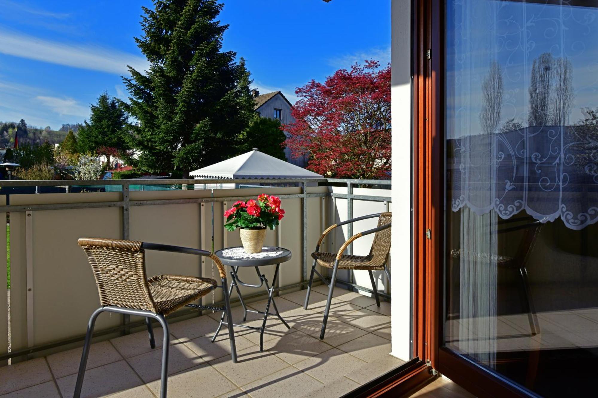 Gaestehaus In Schopfheim, 20 Km Zur Schweiz-Basel, Direkte S-Bahnverbindung Luaran gambar